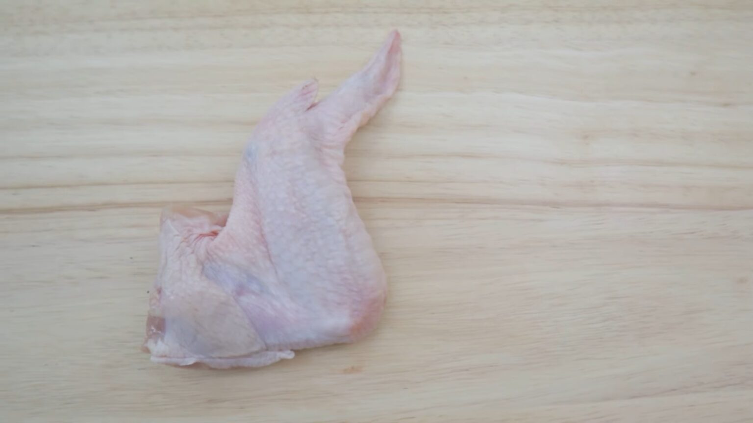 How Much Raw Chicken To Feed A Dog? The Ultimate Guide for Your Pet Diet!